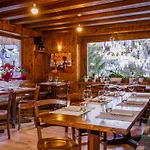 Hotel Chalet Joli